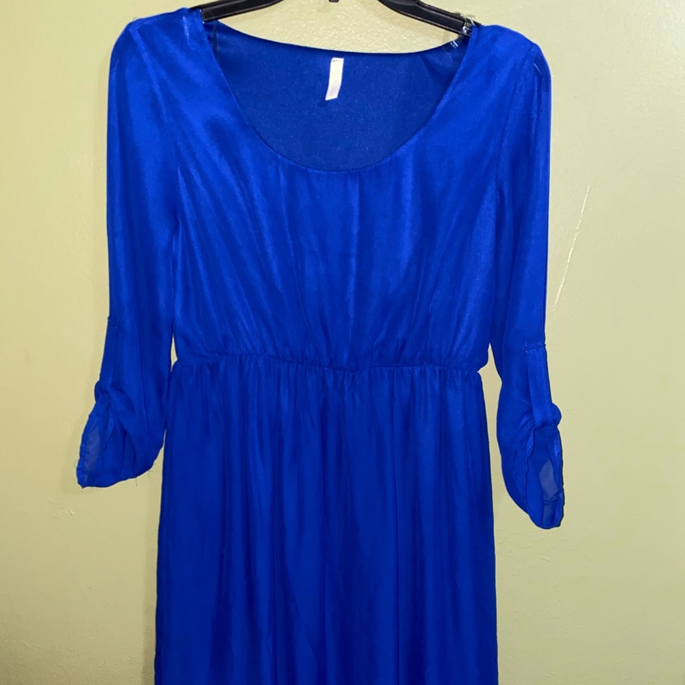 Pink blush maternity dress knee length.